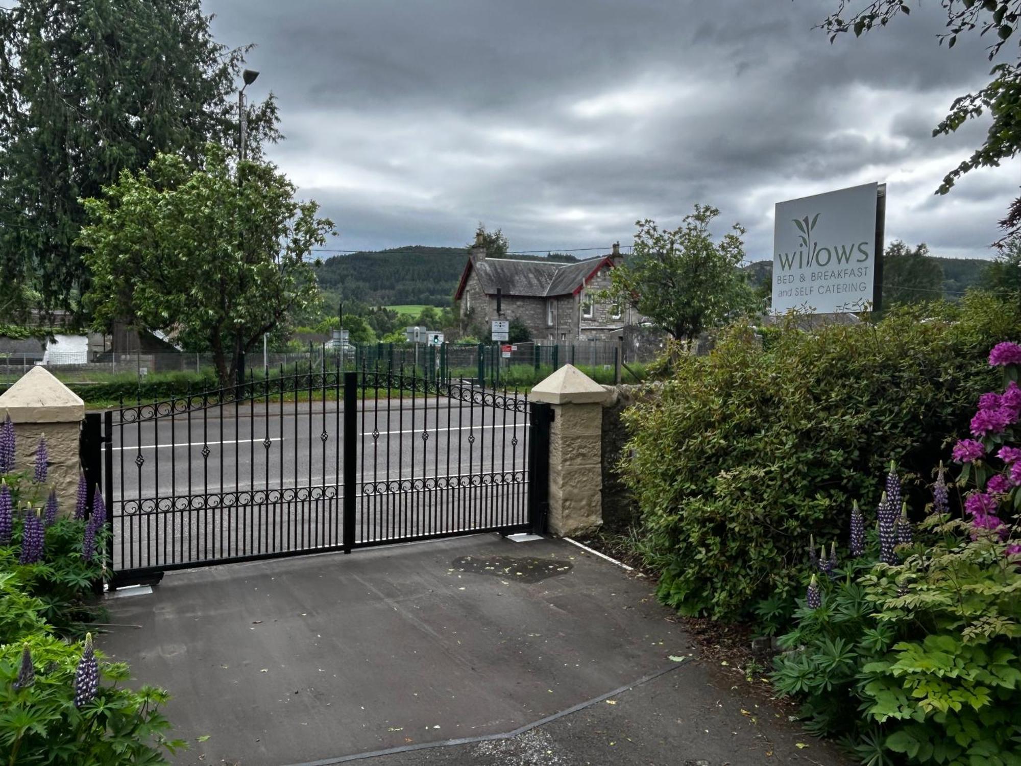 Willows Cottage Pitlochry Exterior photo